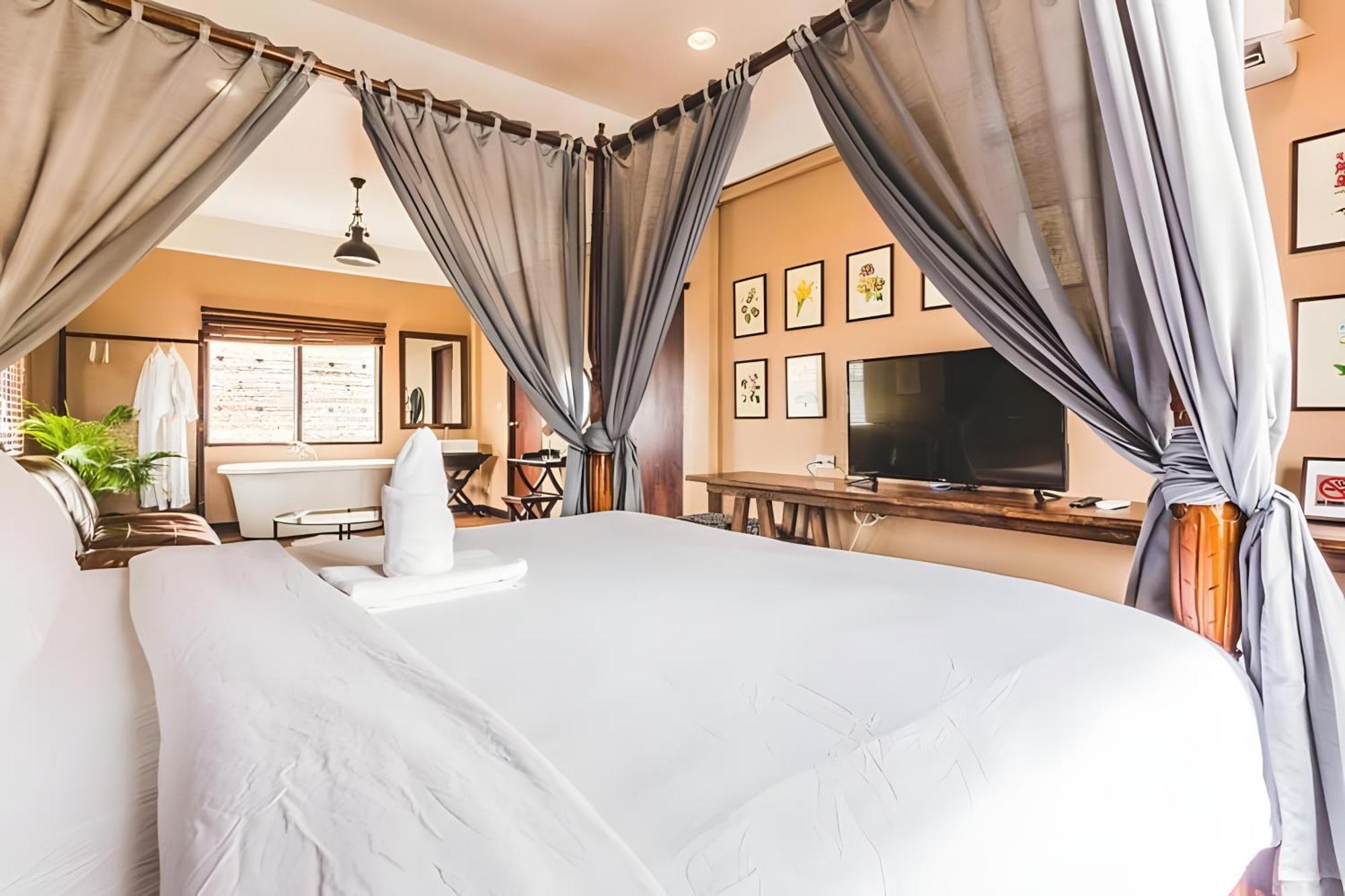 Naptel Changmoi-thaphae-แนปเทล ช้างม่อย ท่าแพ Apartment Chiang Mai